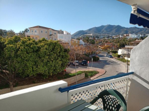 2 Paradise of Benalmádena Residencial Los Patos II a 300 metros de la playa y supermercados, wifi gratis, vistas a la montaña
